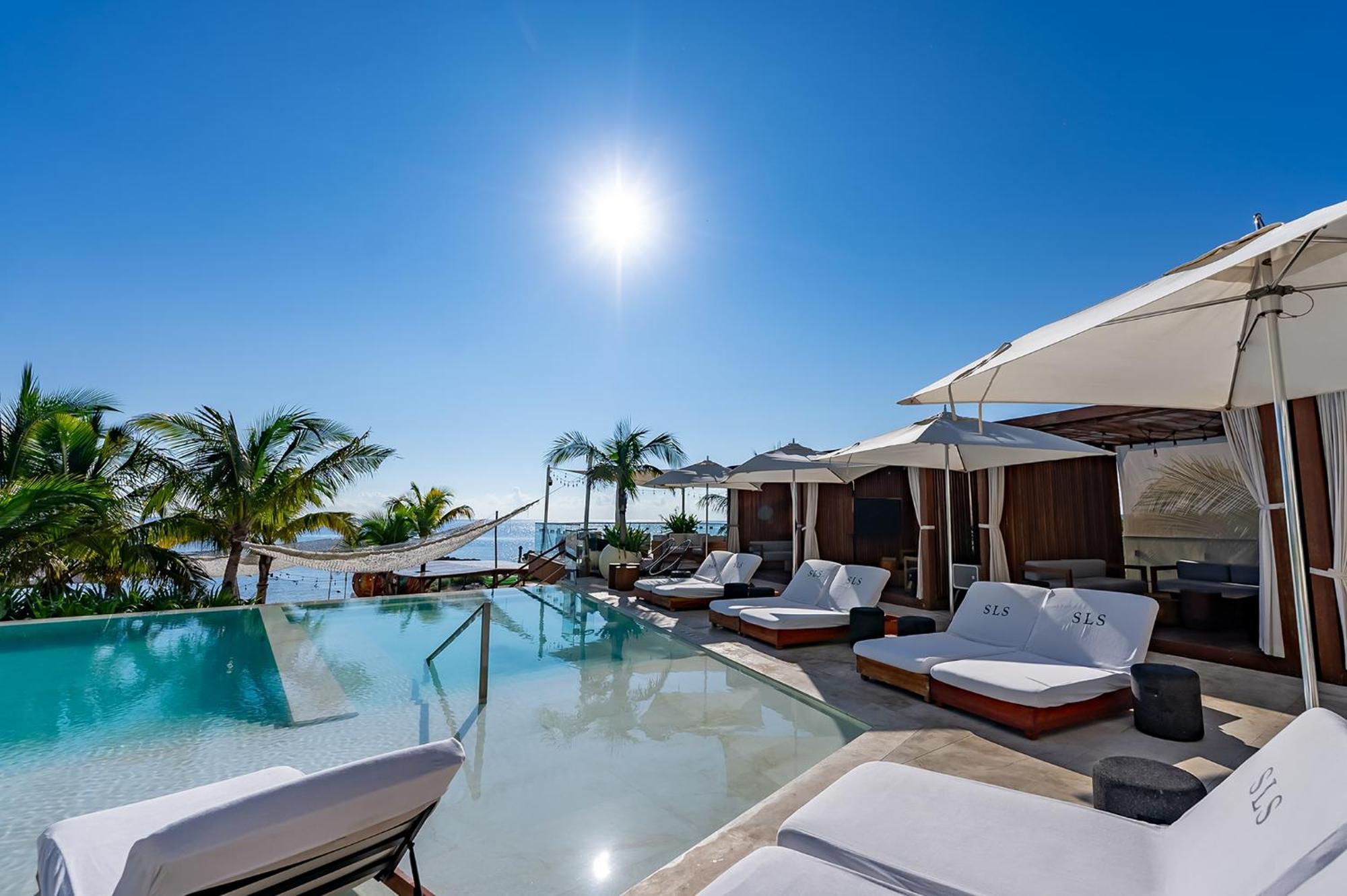 Sls Cancun Exterior photo